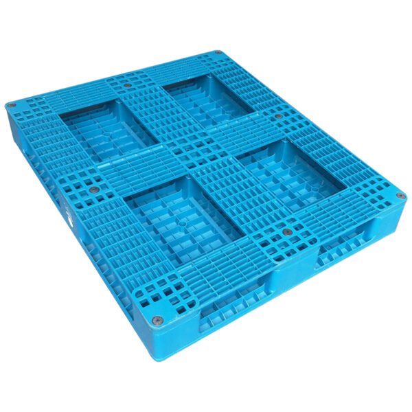 Ventilated 48 x 40 " Plastic Pallet