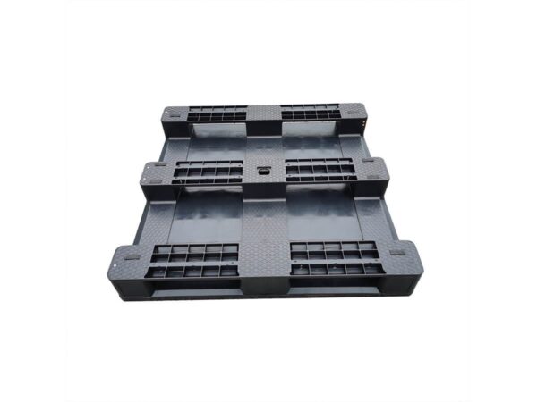 1100x1100 Three Runner Solid Top Hygienic Rackable Black Plastic Pallet F1111PHBB - Image 3