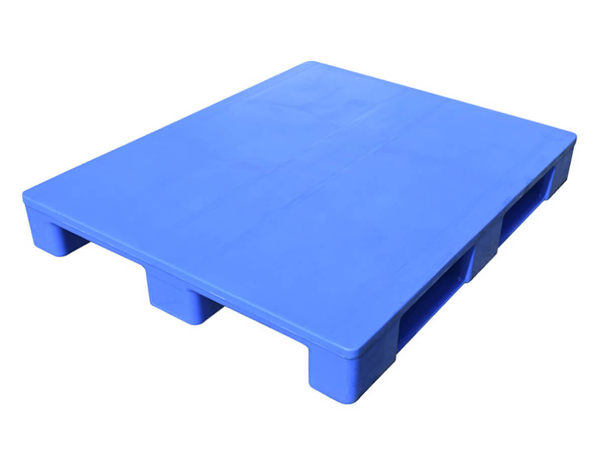 1100x1100 Three Runner Solid Top Hygienic Rackable Plastic Pallet F1111PHB