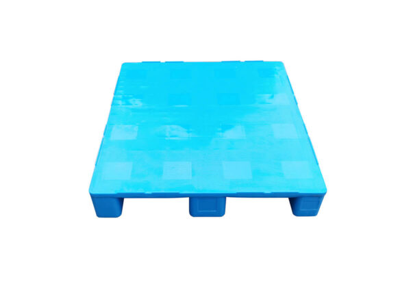 Closed top deck of 1200×1000 Three Runner Solid Top Hygienic Rackable Plastic Pallet With Rims F1210PHDP