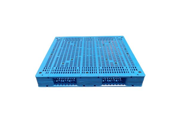 1200x1200 Six Runner Open Deck Rackable and Stackable Plastic Pallet F1212WTC Top Deck