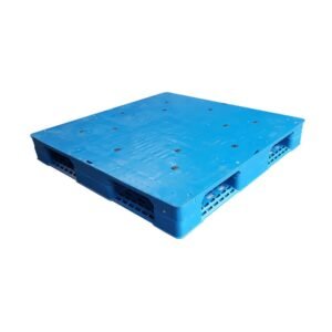 1100x1100 Six Runner Flat Top Rackable & Stackable Plastic Pallet H1111PTB