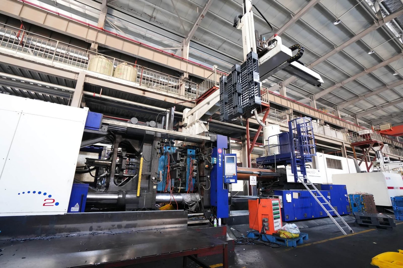 High Pressure Injection Molding Machine For Plastic Pallets Preface